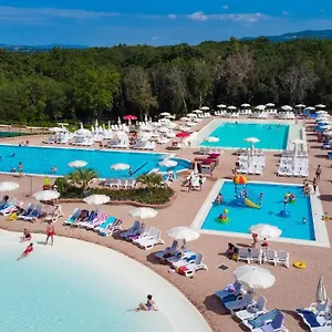 Hu Village Italien