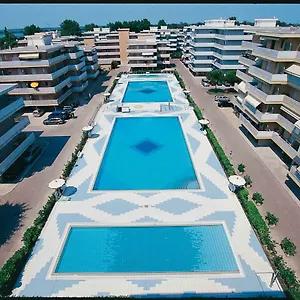 foglaljon itt